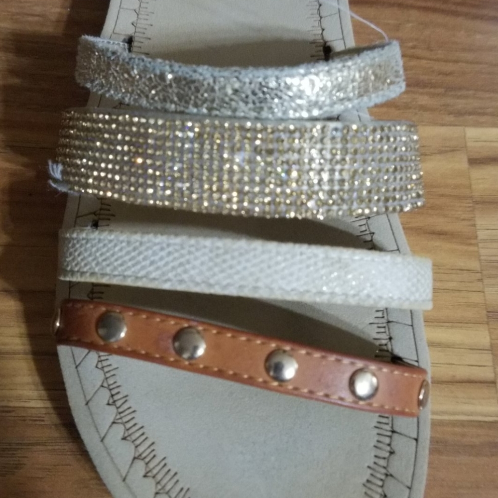 Sandals - Picture 2 of 2